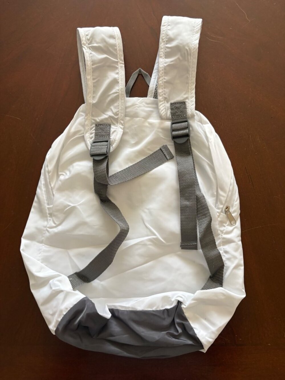 Dene Adams NEW Lightweight Packable Backpack White Travel Daypack - Picture 5 of 6